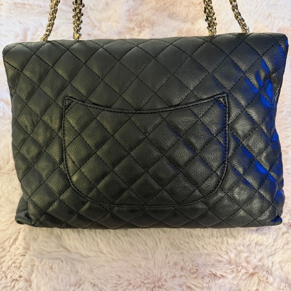 Amrita Singh Classic Flap with Champagne Gold Hardware - Picture 3 of 9